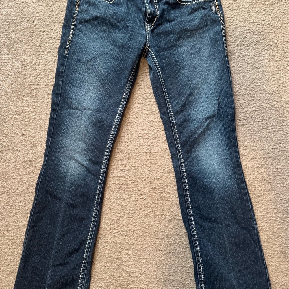 Women’s Silver jeans 29/31 - worn a couple times. Like new.